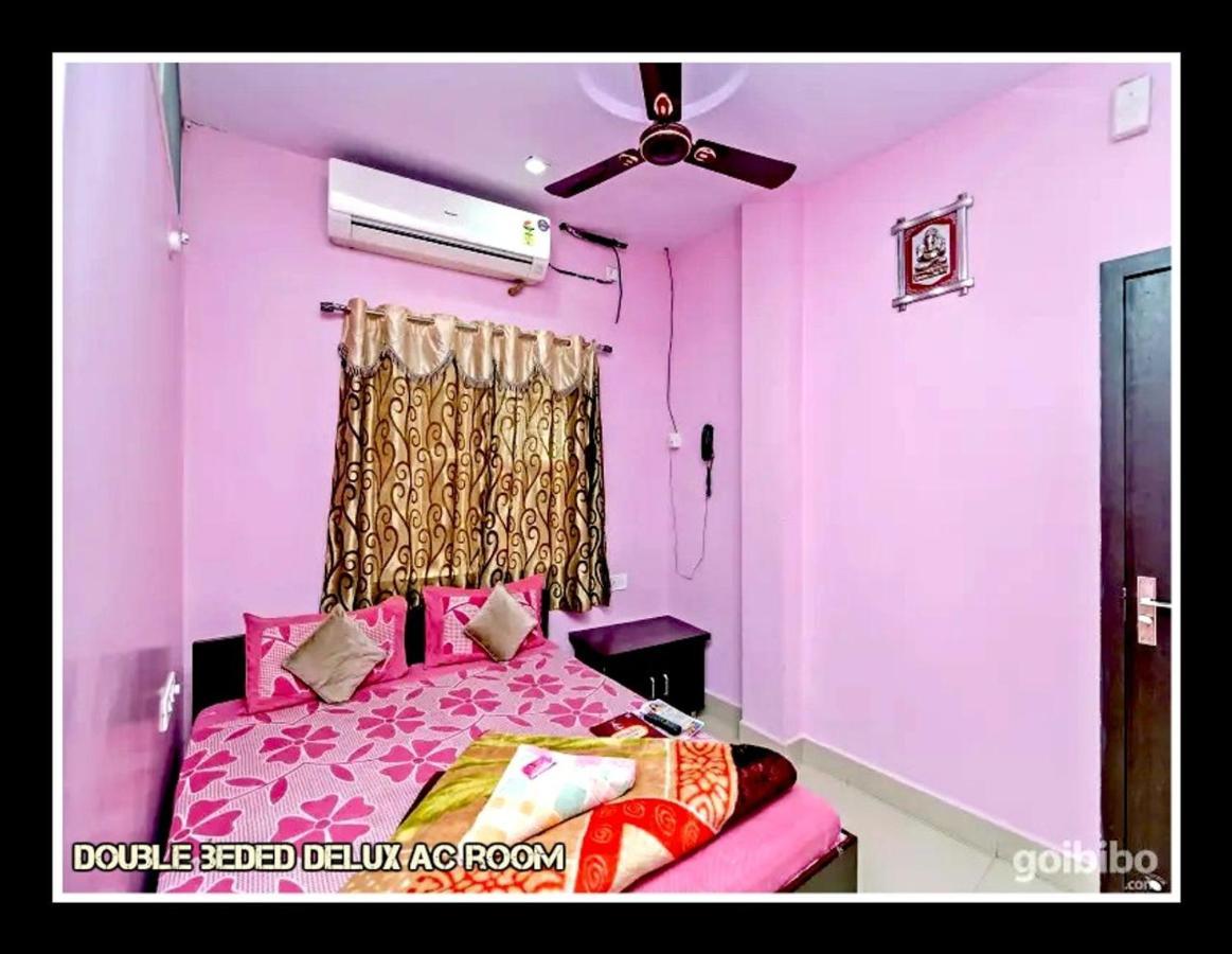 Mansarovar Guest House Uddzsaín Kültér fotó